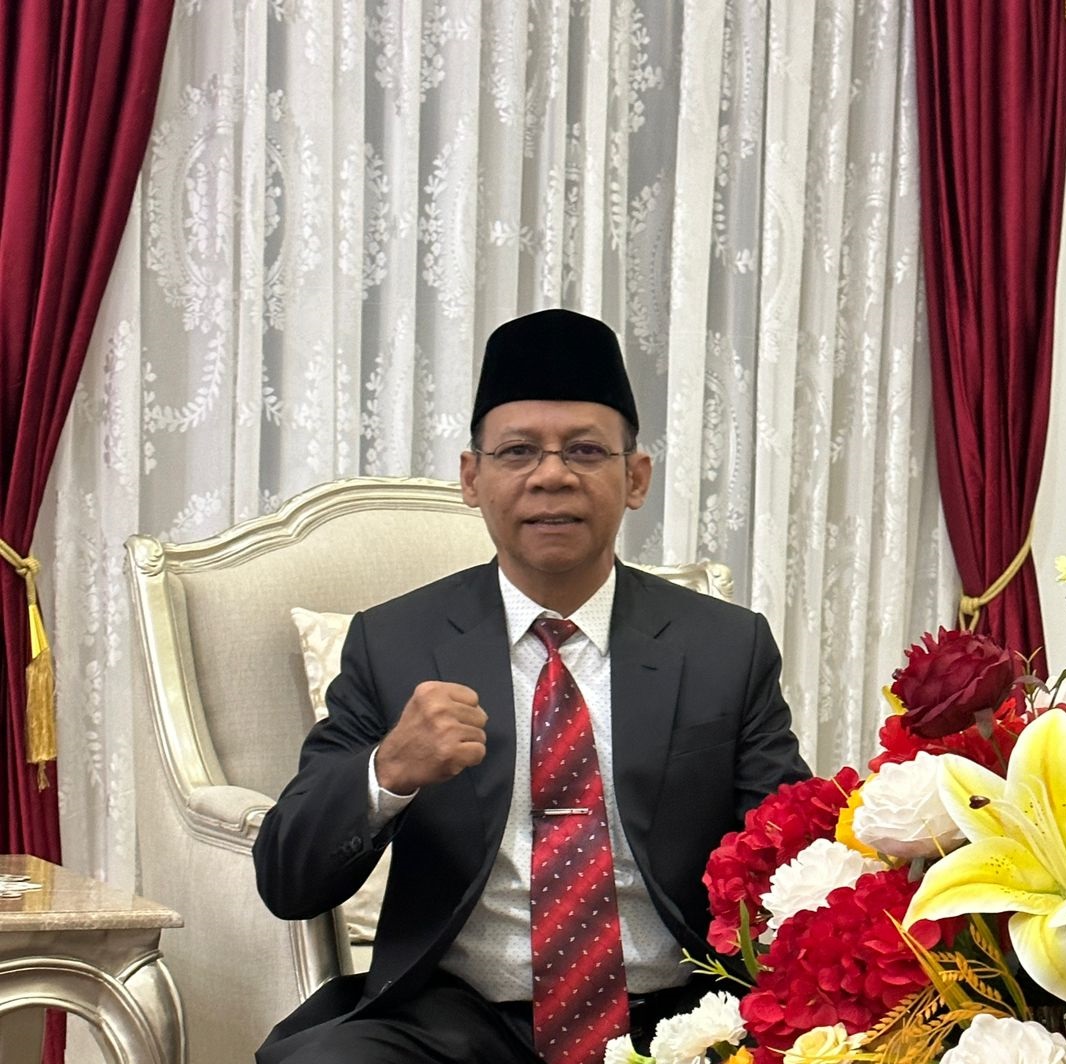 Drs. Besri Rahmad, M.M